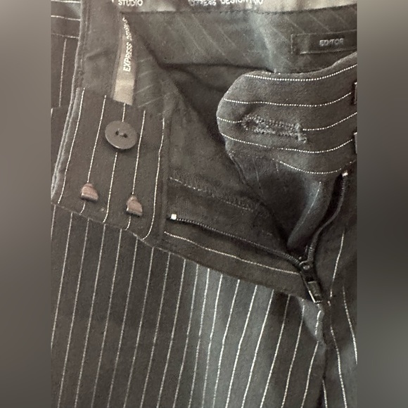 Express Design Studio Editor Black Pinstriped Pants- Sz 2 - Picture 3 of 11
